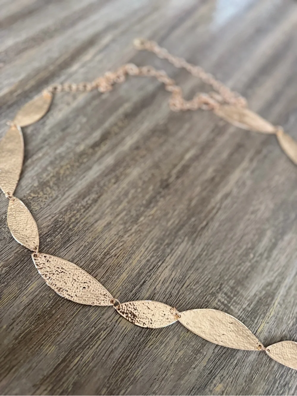 Gold leaf chain belt